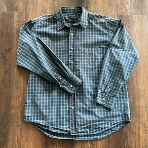American Eagle Button Down Shirt Plaid Classic Fit L